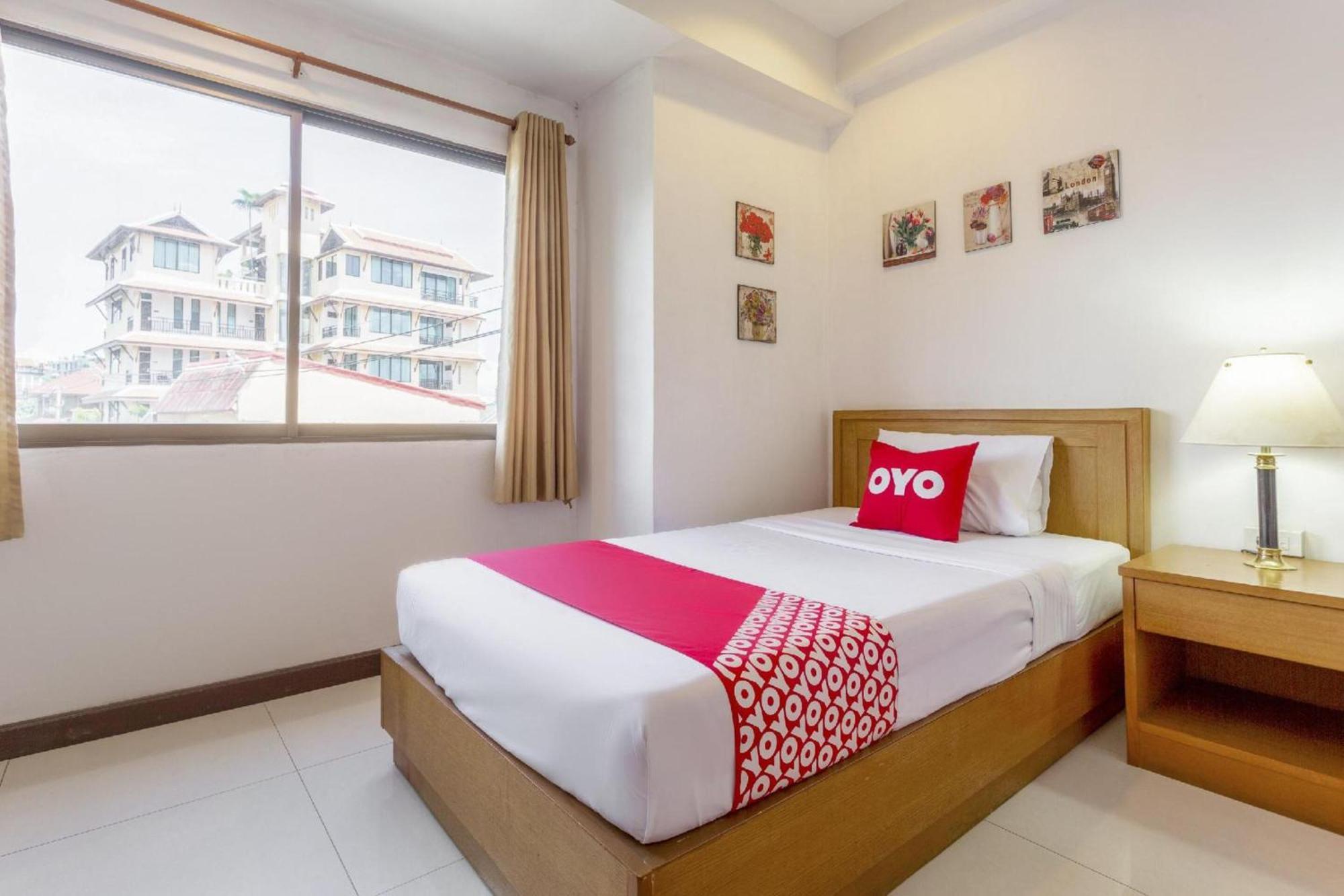 Super Oyo 1096 Winner Inn Hotel Чіангмай Екстер'єр фото
